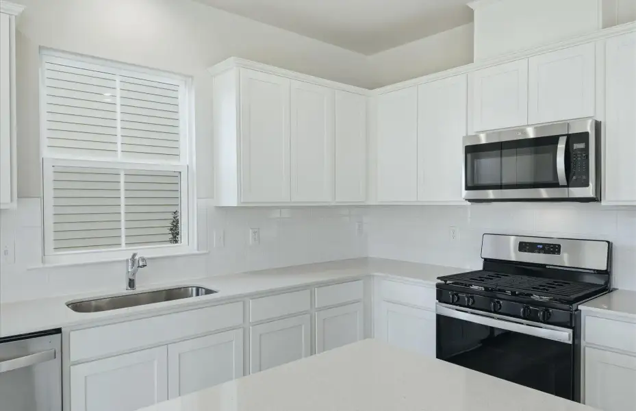 Furnished interior view inside a new home in Crestview, Spartanburg (Image 5).
