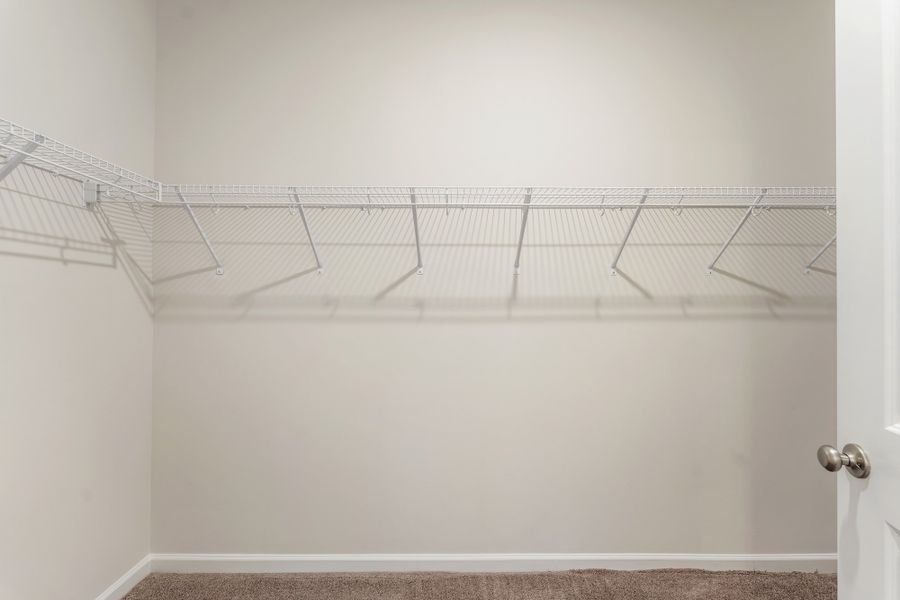 Spacious, unfurnished interior of a new home in Burke Estates, Chesnee (Image 23).