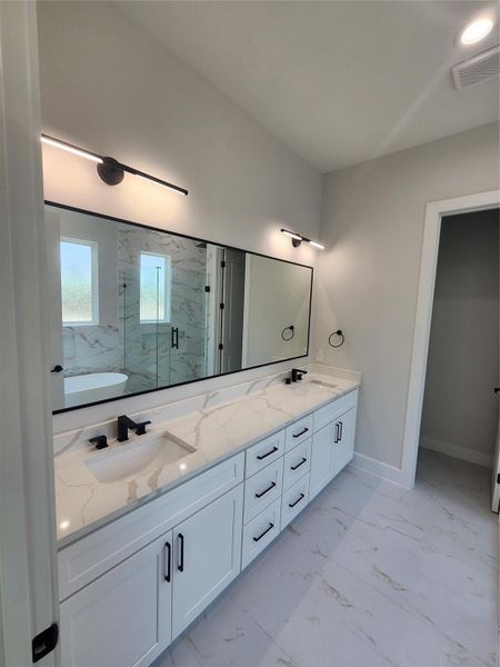 Furnished interior view inside a new home in , Houston (Image 9).