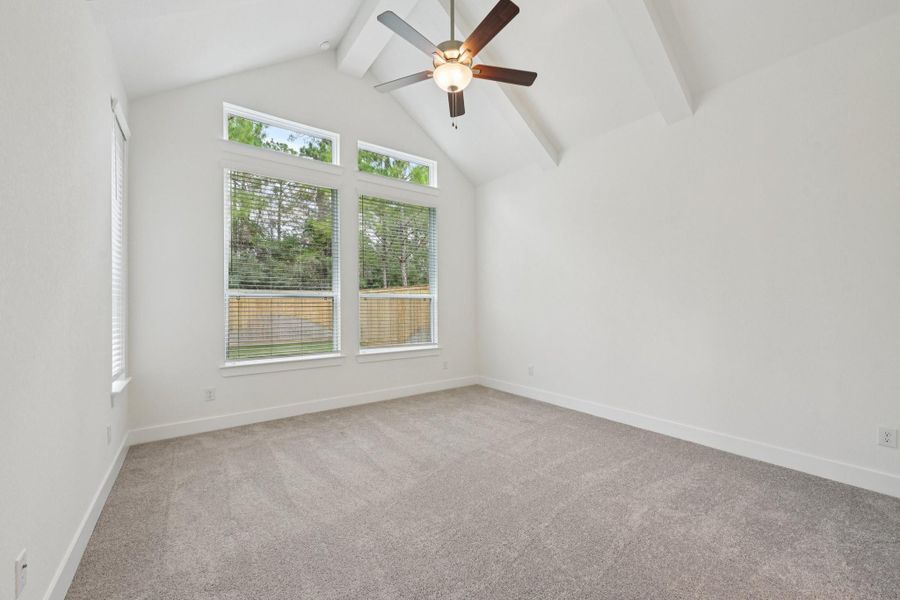 Spacious, unfurnished interior of a new home in Kresston, Montgomery (Image 22).