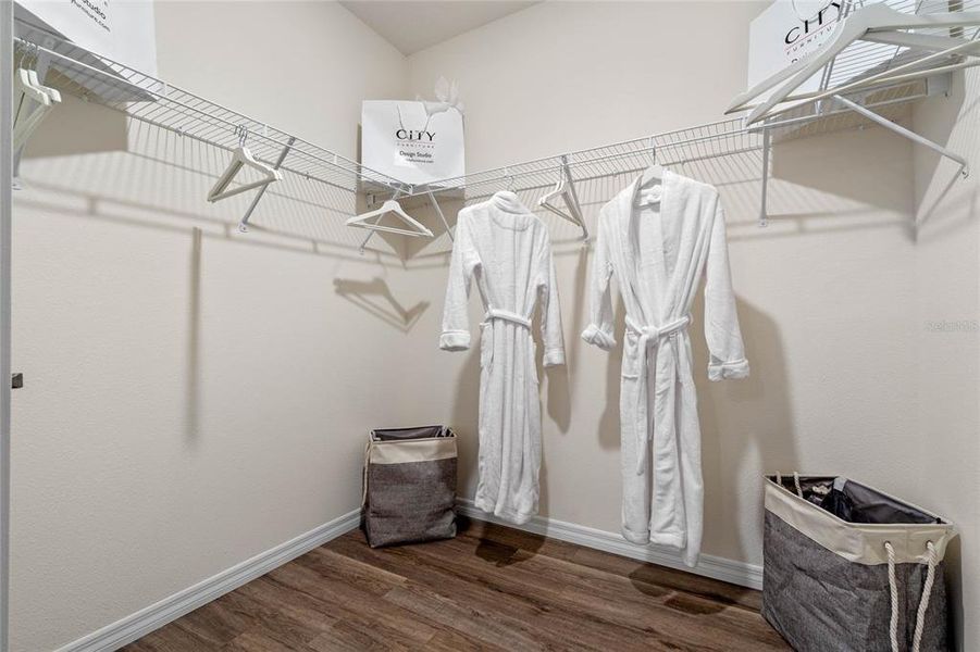 Spacious, unfurnished interior of a new home in Cascades, Davenport (Image 17). Spacious, unfurnished interior of a new home in Cascades, Davenport (Image 17).