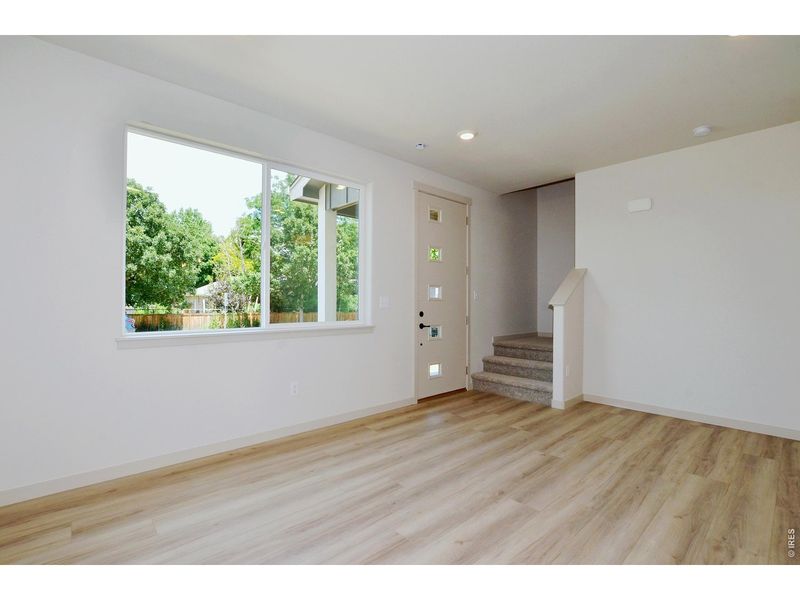 Spacious, unfurnished interior of a new home in , Berthoud (Image 26).