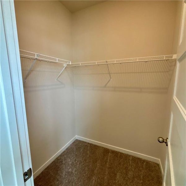 Spacious, unfurnished interior of a new home in Rosewood Lake Estates, Hoschton (Image 25). Spacious, unfurnished interior of a new home in Rosewood Lake Estates, Hoschton (Image 25).