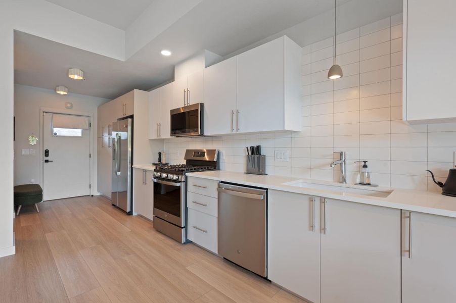 Furnished interior view inside a new home in , Austin (Image 14). Furnished interior view inside a new home in , Austin (Image 14).