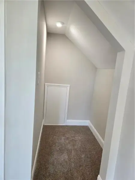 Spacious, unfurnished interior of a new home in , Gainesville (Image 35). Spacious, unfurnished interior of a new home in , Gainesville (Image 35).