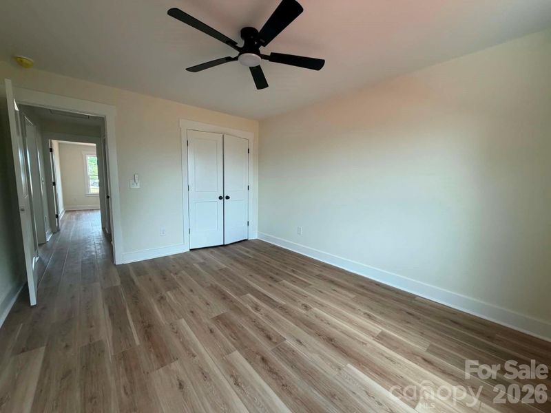 Spacious, unfurnished interior of a new home in , Salisbury (Image 6).