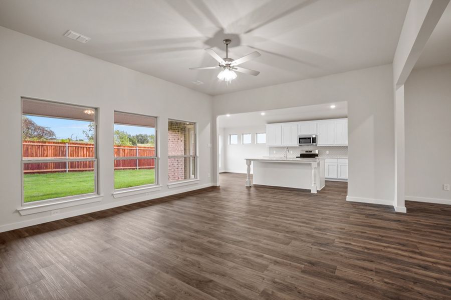 Image 53 representing the Waterford III by Cheldan Homes in Stoneview, Glen Rose, TX.