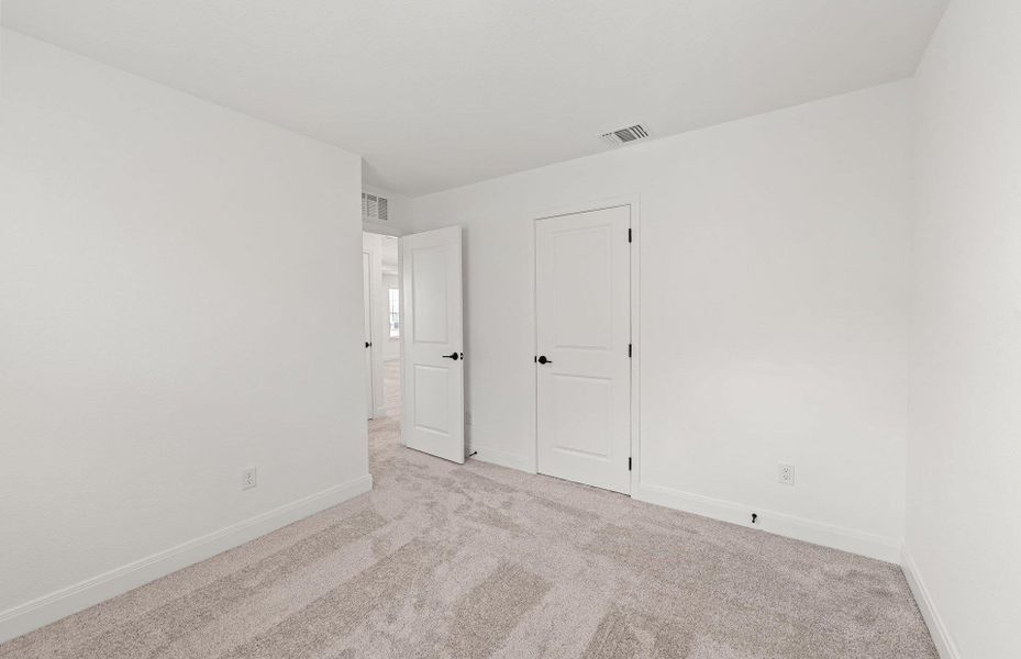 Spacious, unfurnished interior of a new home in Patterson Ranch, Georgetown (Image 17).