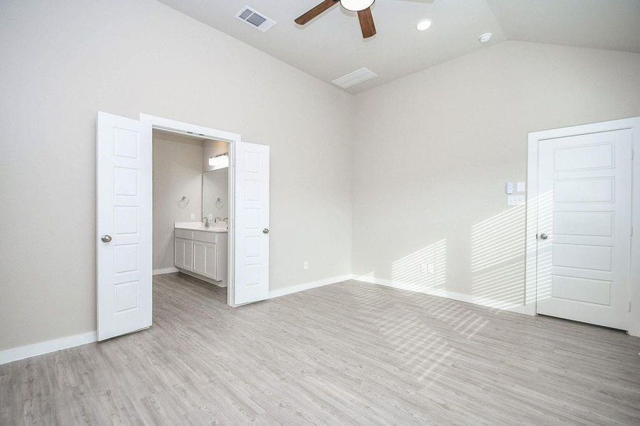 Spacious, unfurnished interior of a new home in Marvida, Cypress (Image 28).