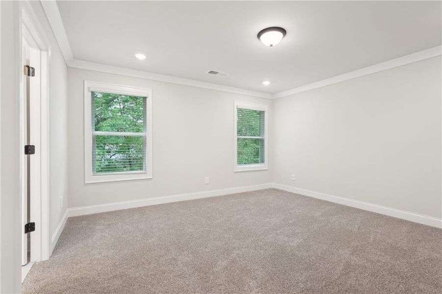 Spacious, unfurnished interior of a new home in Hemingway - Reserve Series, Cumming (Image 34).
