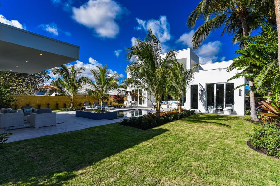 Front exterior of a new home in , Fort Lauderdale, FL, highlighting curb appeal (Image 17).
