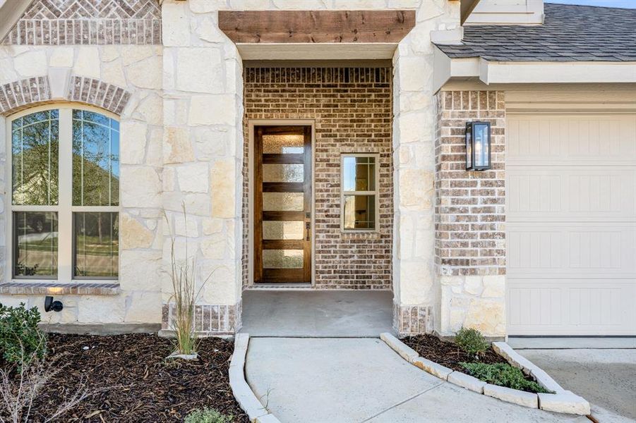 Exterior details and patio area of a home in Abe's Landing, Granbury (Image 3). Exterior details and patio area of a home in Abe's Landing, Granbury (Image 3).
