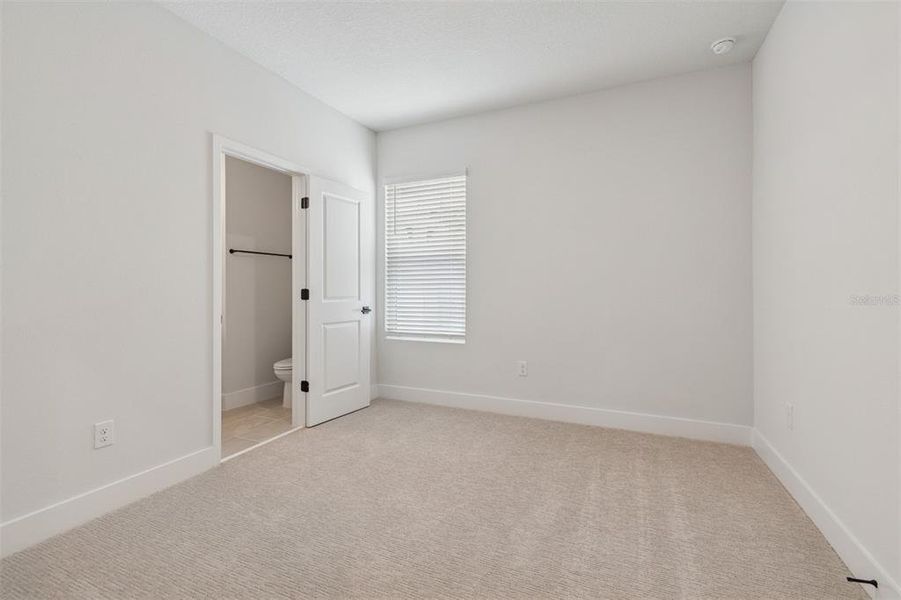Spacious, unfurnished interior of a new home in Apex at Seminole Heights, Tampa (Image 17).