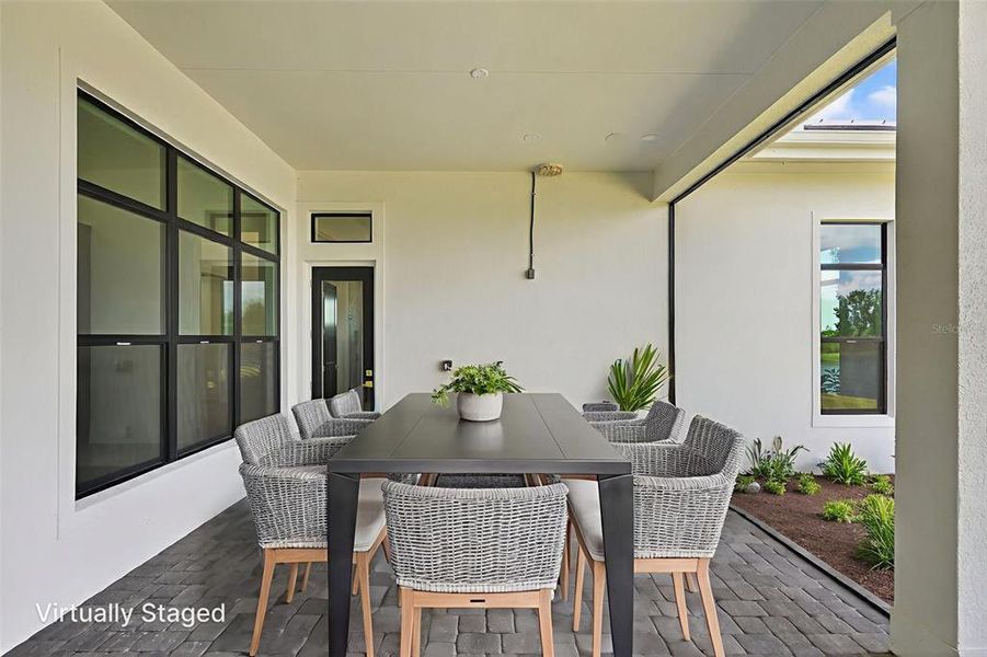 Image 90 of a home in .