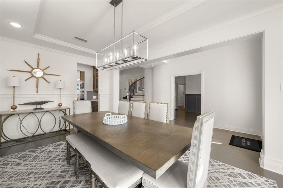 613 Majestic Oak- Dining Room-1