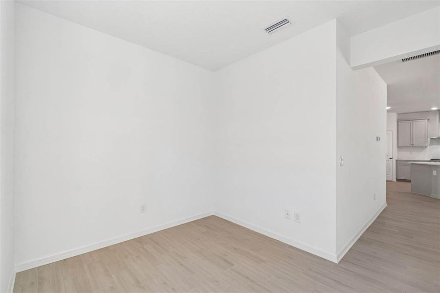 Spacious, unfurnished interior of a new home in Cascades at Southern Hills, Brooksville (Image 53).