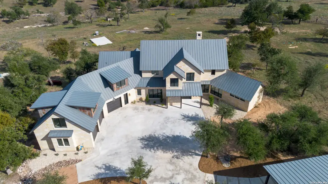 Image 29 of a home in .