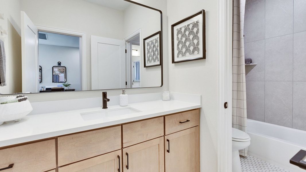 Representative furnished interior of a home built from the Elm by DRB Homes in Azalea, Pattison (Image 6).