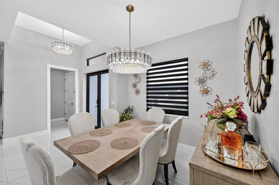 Furnished interior view inside a new home in , Lake Placid (Image 19).