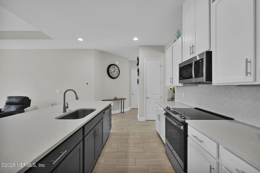 Furnished interior view inside a new home in , Middleburg (Image 5). Furnished interior view inside a new home in , Middleburg (Image 5).