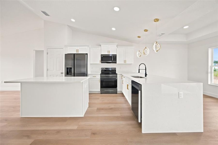 Furnished interior view inside a new home in , Ocala (Image 9).