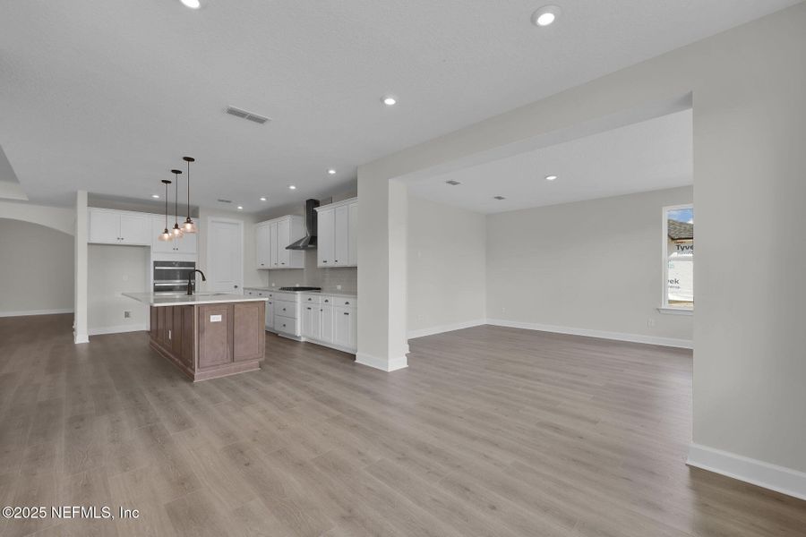 Spacious, unfurnished interior of a new home in Trailmark - Phase 6, St. Augustine (Image 49).