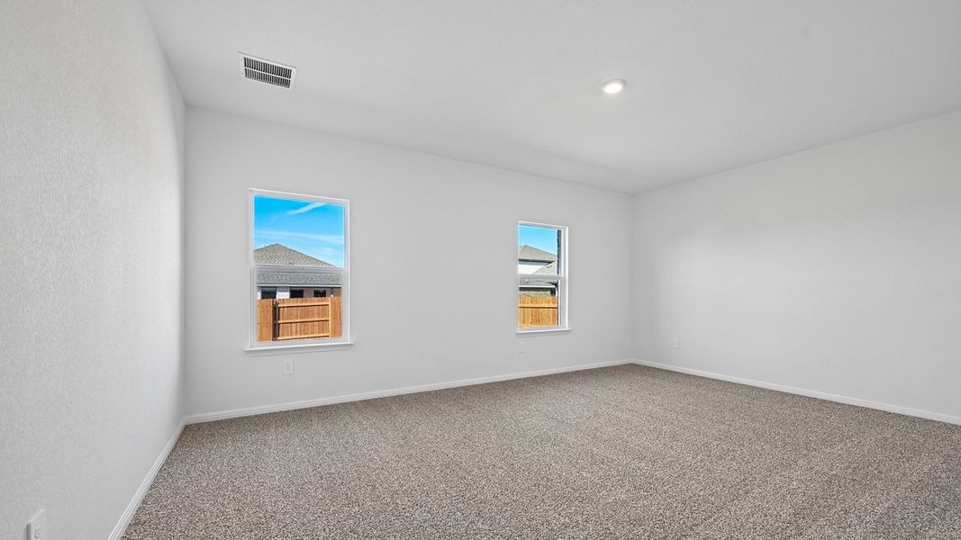 Spacious, unfurnished interior of a new home in Bar W Ranch, Leander (Image 20). Spacious, unfurnished interior of a new home in Bar W Ranch, Leander (Image 20).