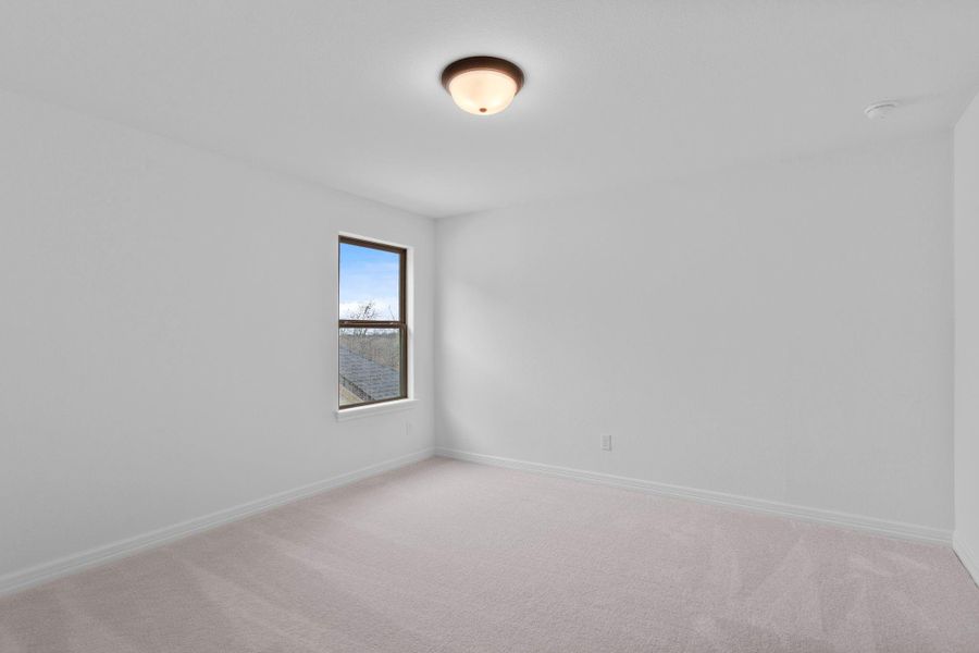 Spacious, unfurnished interior of a new home in Austin Point, Richmond (Image 8).