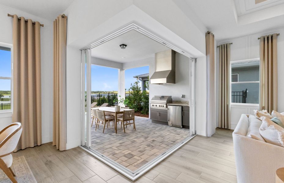 Representative furnished interior of a home built from the Renown by Del Webb in Del Webb Lakehaven, Clermont (Image 14).