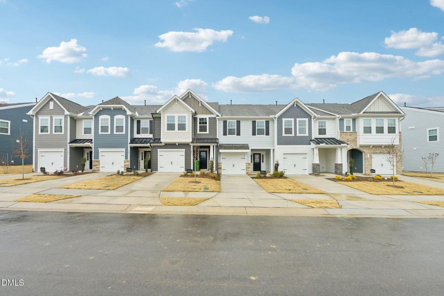 3-web-or-mls-Kensley Grv Ln-S0502-003 3-web-or-mls-Kensley Grv Ln-S0502-003