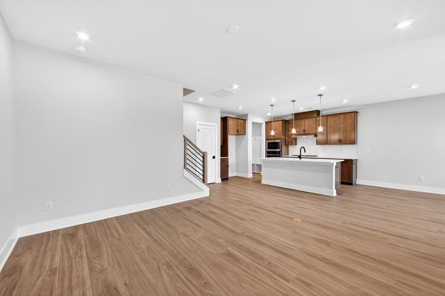 Spacious, unfurnished interior of a new home in Seven Oaks, Belmont (Image 28).