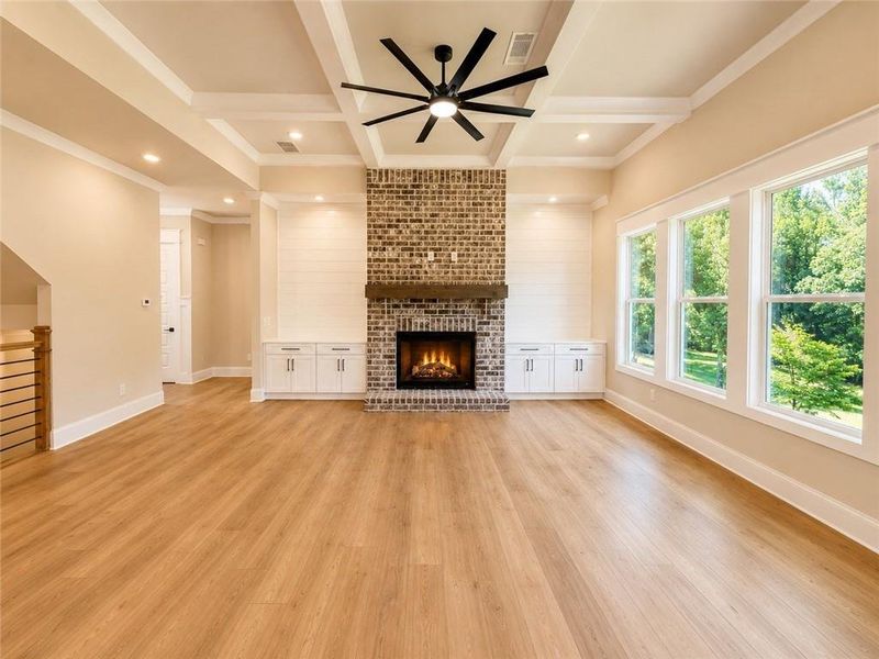 Spacious, unfurnished interior of a new home in , Jefferson (Image 50).