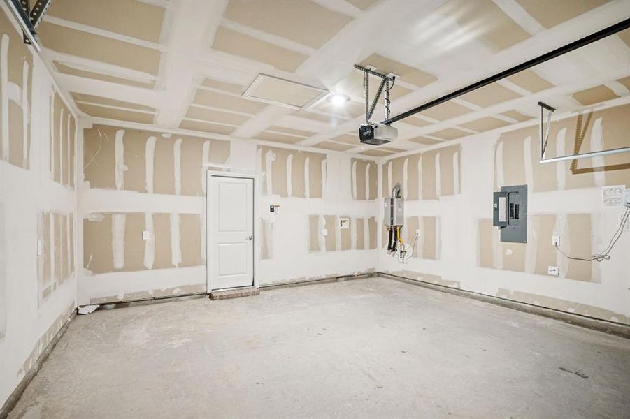 Photo is not of the actual home, but is an inspirational photo of builder’s model home and may depict options, furnishings, and/or decorator features that are not included. Photo is not of the actual home, but is an inspirational photo of builder’s model home and may depict options, furnishings, and/or decorator features that are not included.