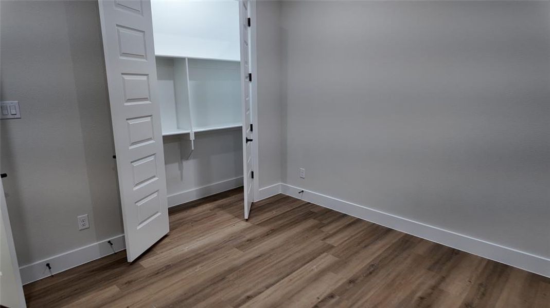 Spacious, unfurnished interior of a new home in , Union Valley (Image 27).