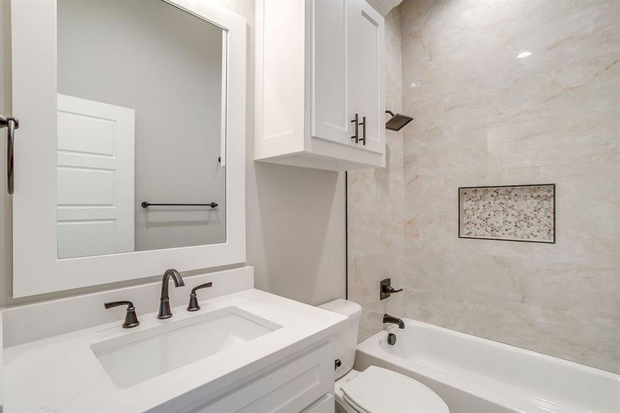 Furnished interior view inside a new home in , Weatherford (Image 6).