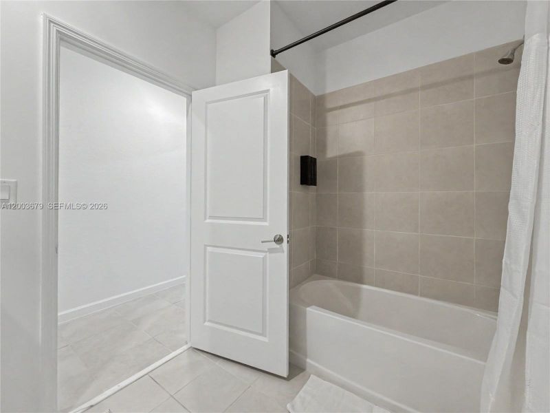 Image 44 of a home in .