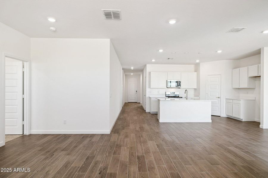 6-web-or-mls-26172-w-nancy-ln-lot-233