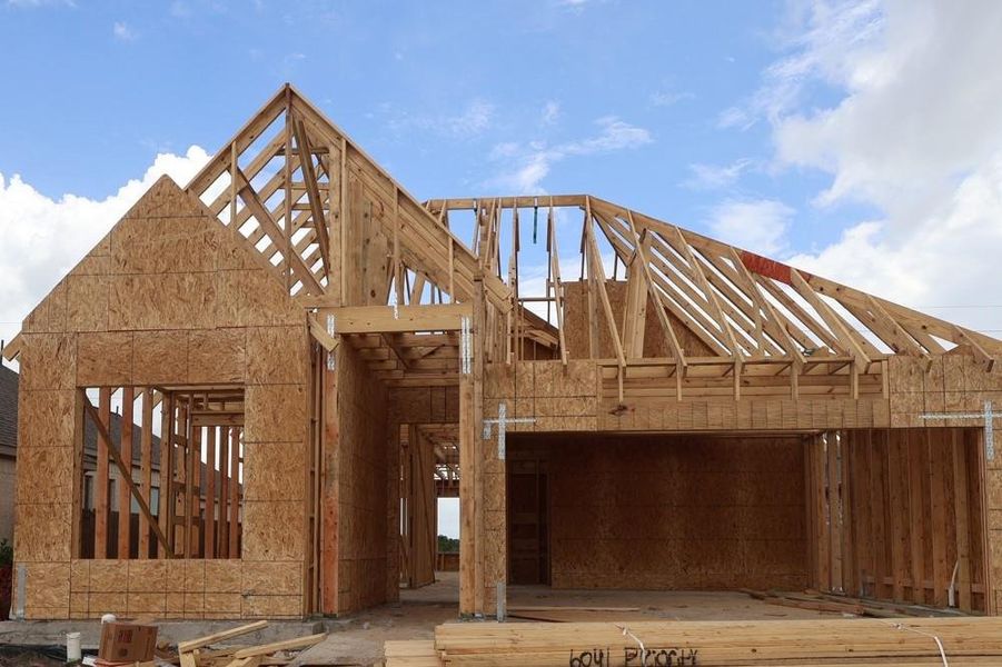 Let us show you how our advanced framing techniques have stood the test of time and allow more insulation for a quieter and more energy-efficient home.