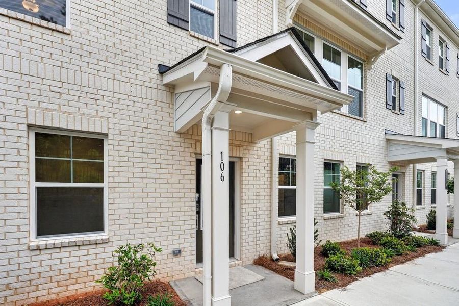 Exterior details and patio area of a home in Chandler Run, Tucker (Image 3). Exterior details and patio area of a home in Chandler Run, Tucker (Image 3).