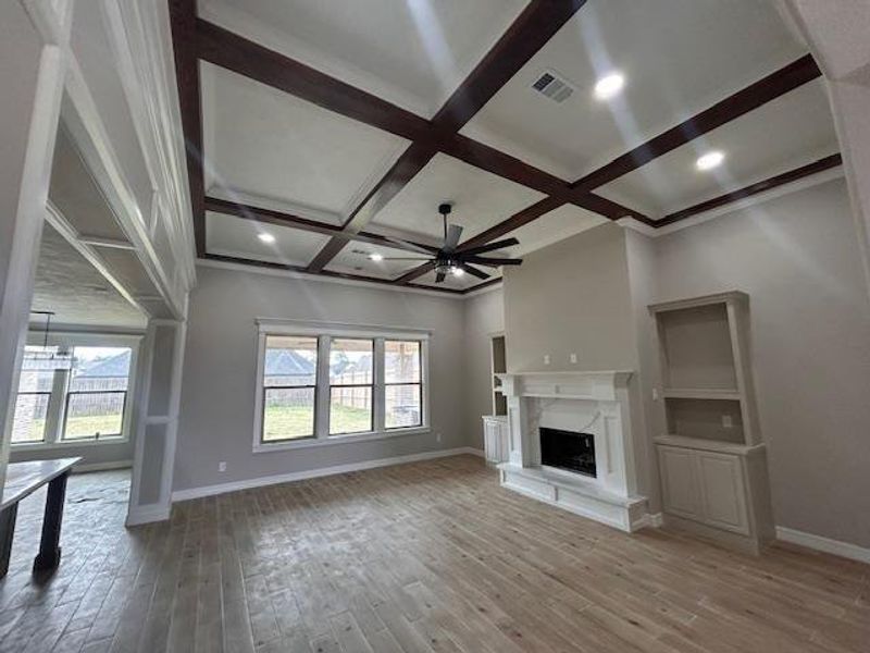 Spacious, unfurnished interior of a new home in , Lumberton (Image 12).