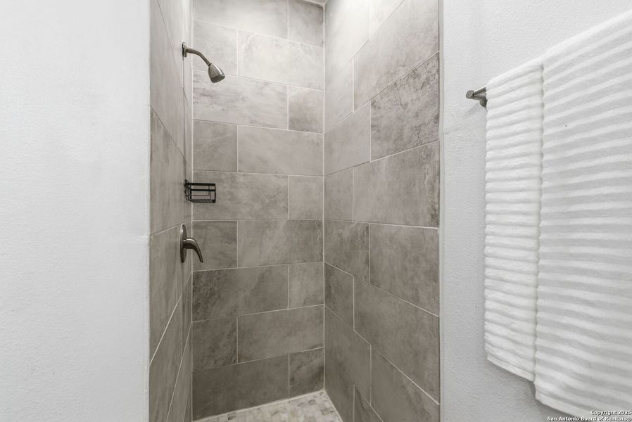 Close-up of interior finishes inside a home in , San Antonio (Image 15).