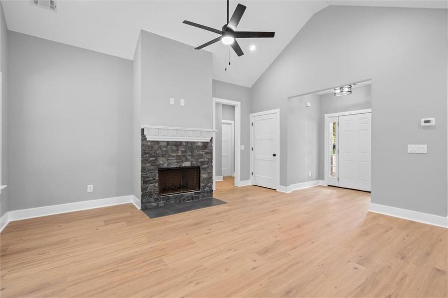 Spacious, unfurnished interior of a new home in , Villa Rica (Image 35).