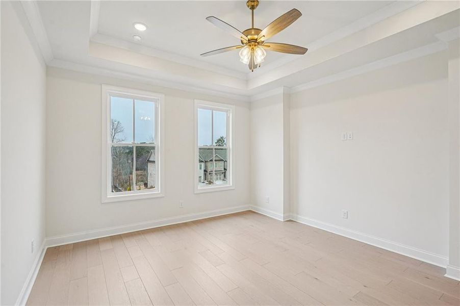 Spacious, unfurnished interior of a new home in Ward's Crossing Townhomes, Johns Creek (Image 26).