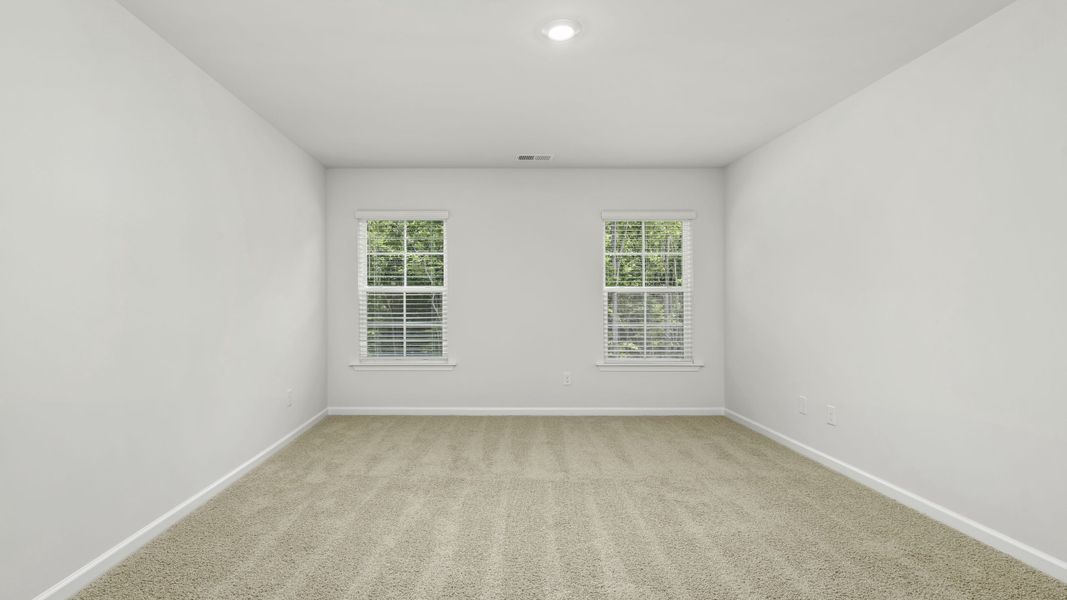Spacious, unfurnished interior of a new home in Evergreen Landing, Lexington (Image 12). Spacious, unfurnished interior of a new home in Evergreen Landing, Lexington (Image 12).
