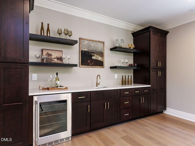 034-1280x960-upstairs-living-space 034-1280x960-upstairs-living-space