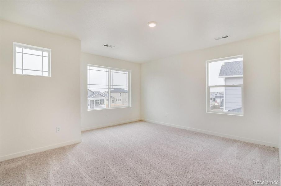 Spacious, unfurnished interior of a new home in Spring Valley Ranch, Elizabeth (Image 26).
