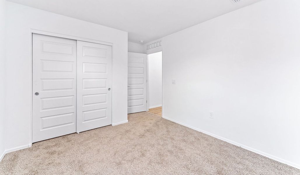 Spacious, unfurnished interior of a new home in Blackhawk, Tucson (Image 26).