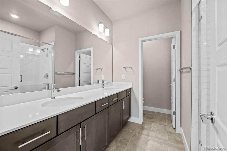 Furnished interior view inside a new home in Ralston Creek, Arvada (Image 8).