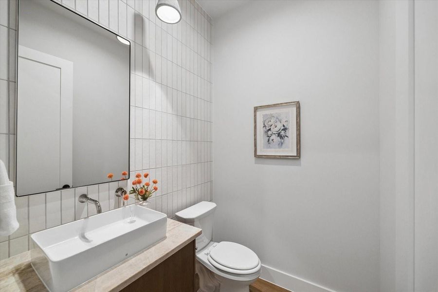 Furnished interior view inside a new home in , Houston (Image 9).