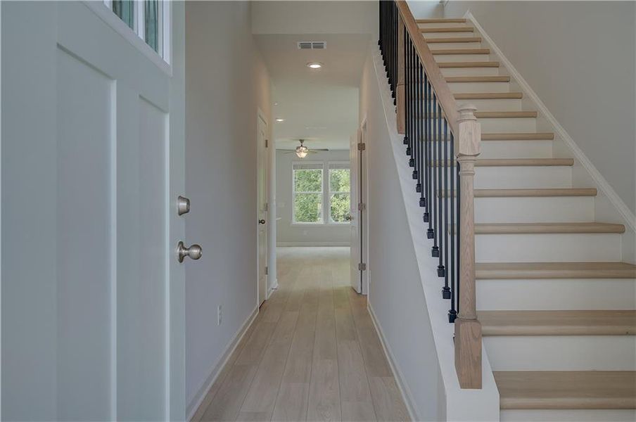Spacious, unfurnished interior of a new home in Abbotts Crossing, Conyers (Image 22). Spacious, unfurnished interior of a new home in Abbotts Crossing, Conyers (Image 22).